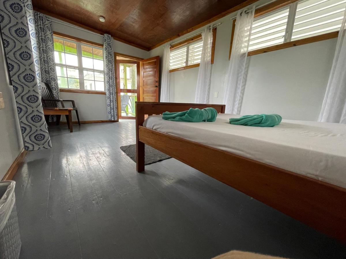 Sea N Sun Guest House Кей-Колкер Экстерьер фото